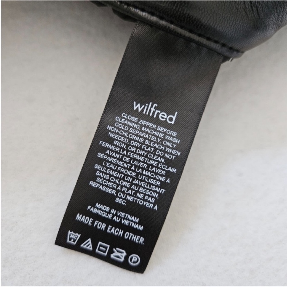 Wilfred Black Leather Cropped Flare Pants - Picture 10 of 14